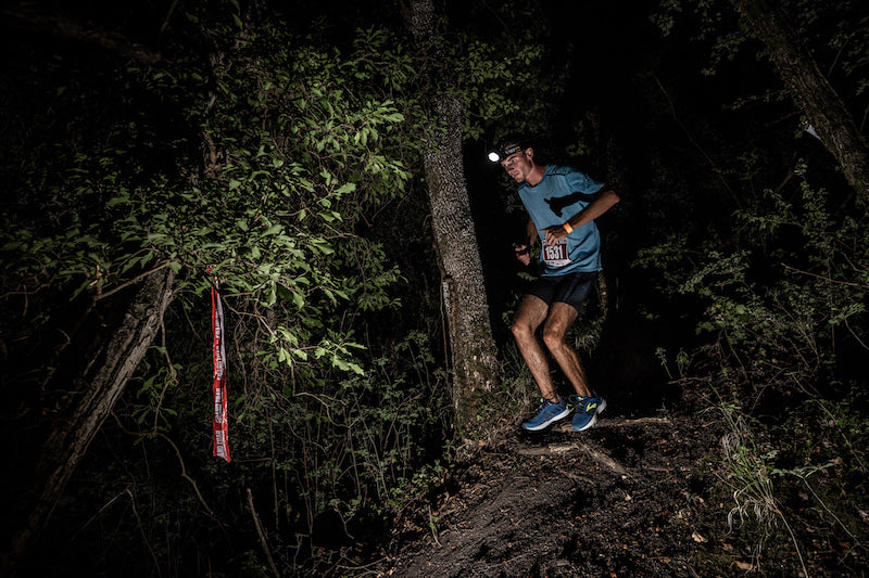 Trail : conseils pour choisir une lampe pour courir la nuit
