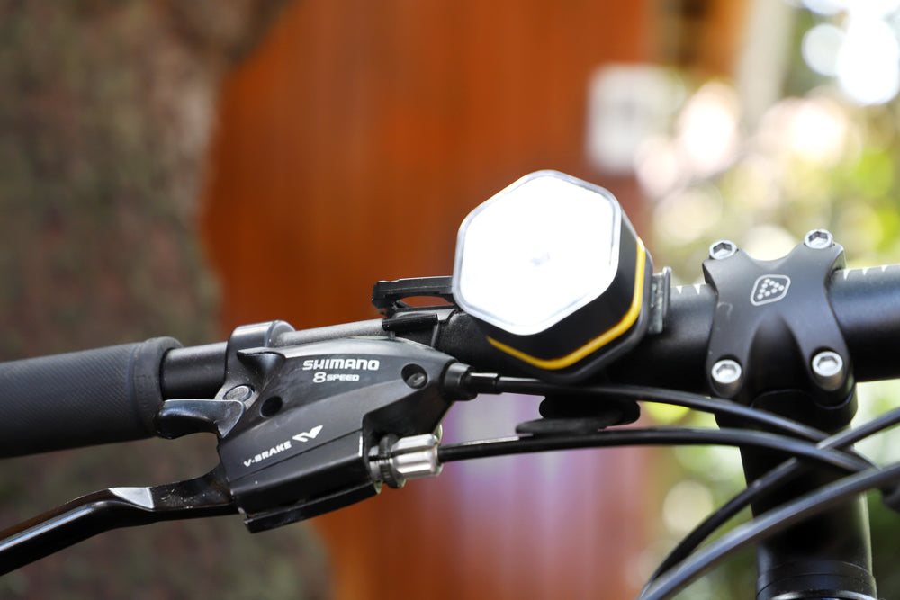 NOENNULL Lumières LED pour vélo - Bande lumineuse LED RVB étanche pour  rayons de vélo : : Sports et Loisirs